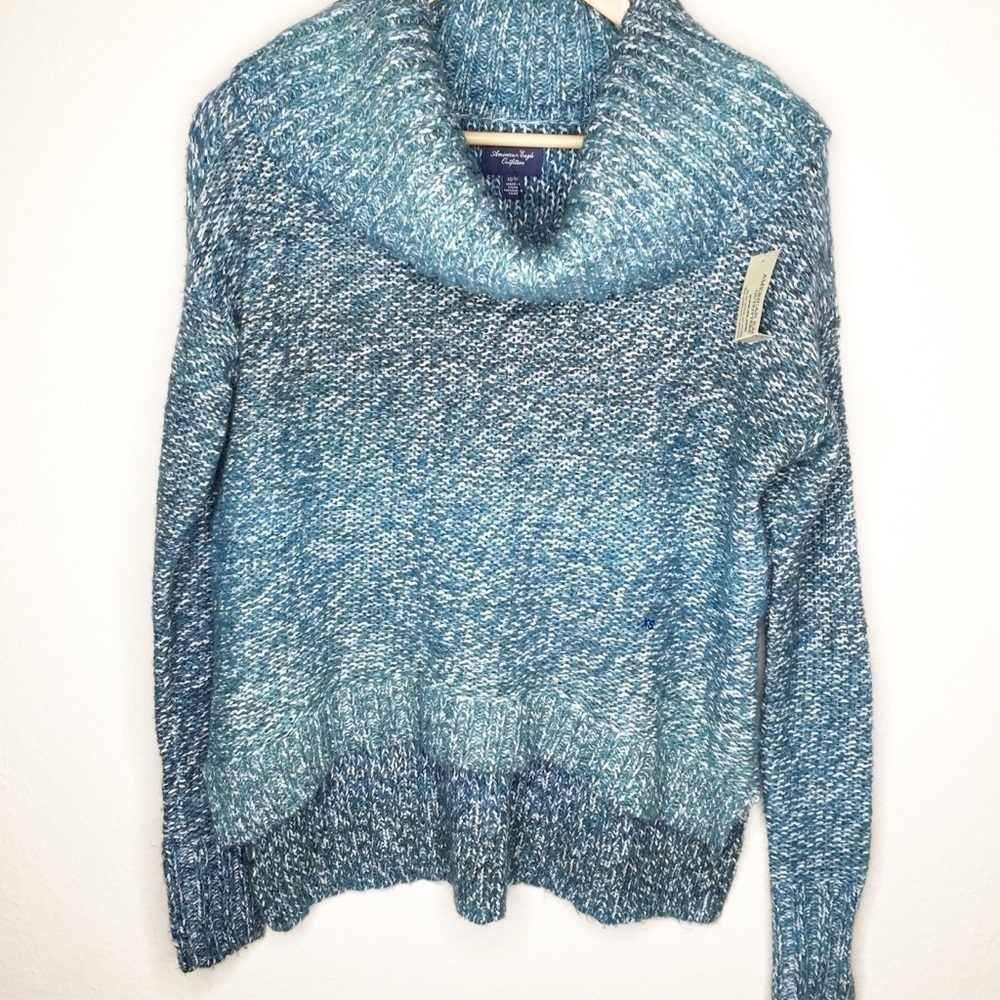 NWT AEO Long Sleeve Cowl Neck Ombré Sweater